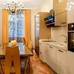 Elite Place Βάρνα