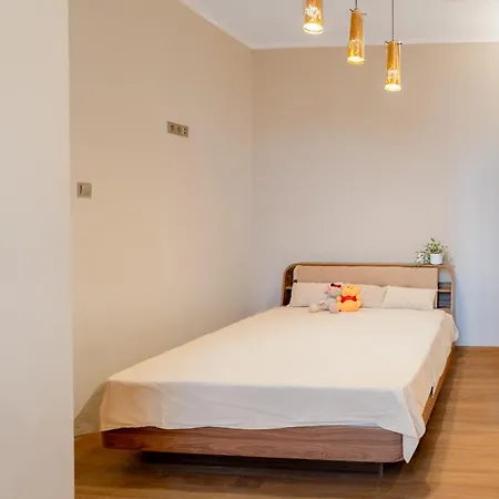 Elite Place Apartment